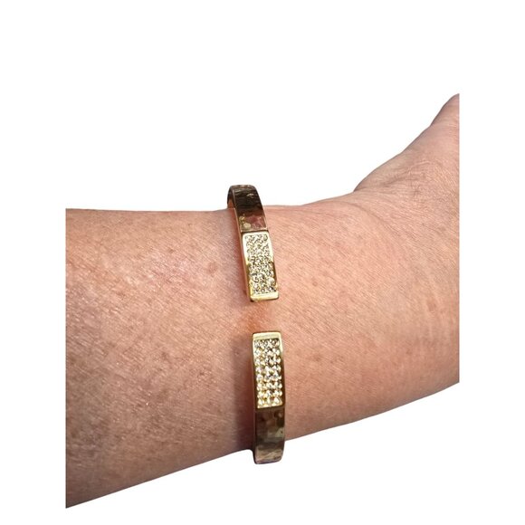 Brighton Meridian Zenith Hinged Bangle Hammered Gold Plated Bracelet - Picture 1 of 5